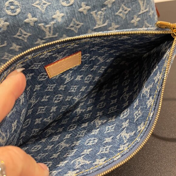 Louis Vuitton Monogram Denim Carry All MM Blue (JB1067) - Picture 4 of 16